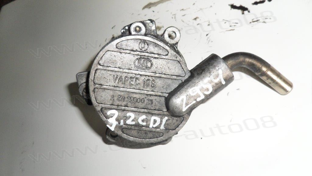 Вакуум помпа за Mercedes Vito W638 2.2 CDI   A61123065 