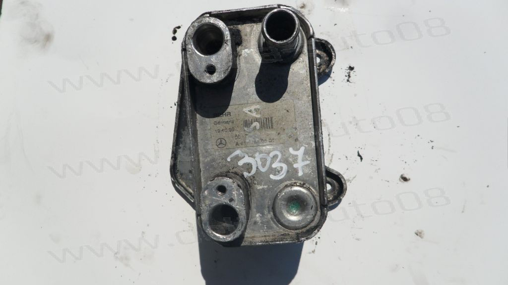 Топлообменник за Mercedes C Class W203 2.7 CDI   A6111880501