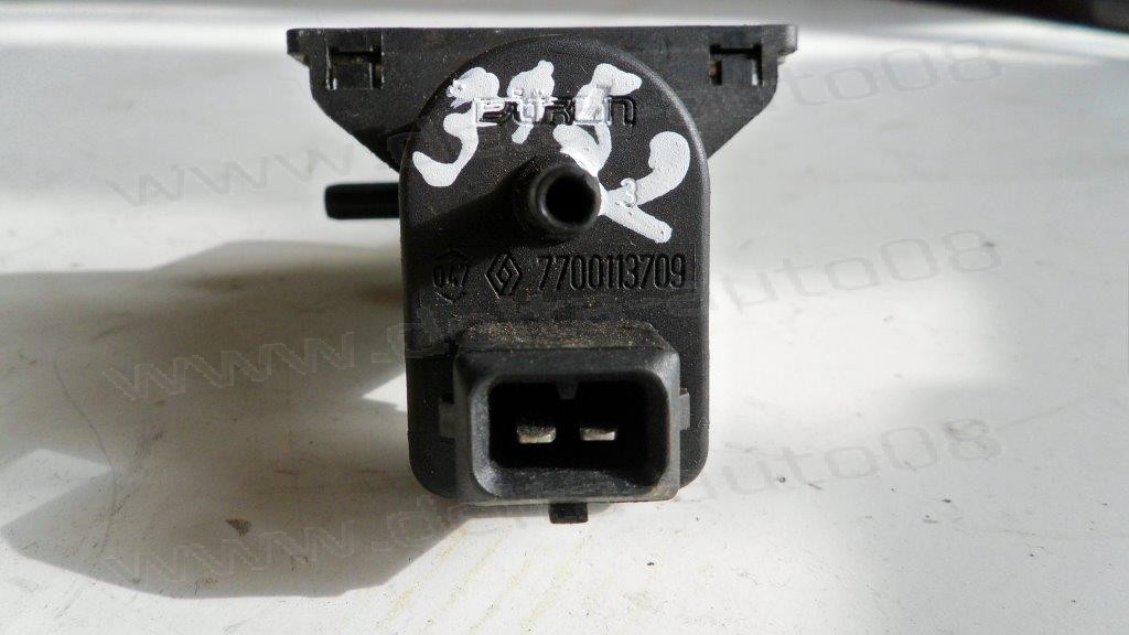 Вакуум клапан за Renault 1.9 DCI   7700113709