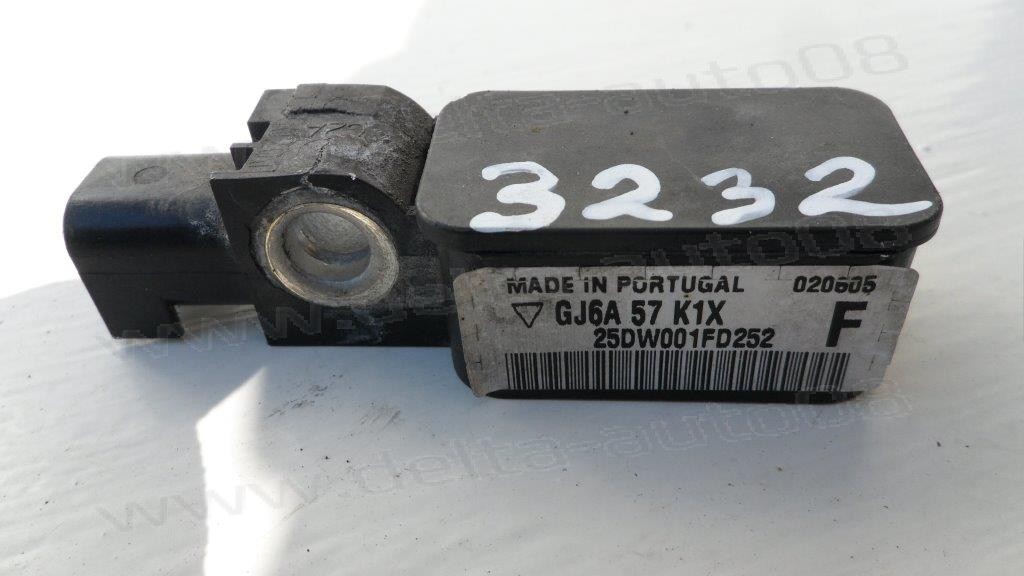 Сензор Airbag за Mazda 6   GJ6A57K1X