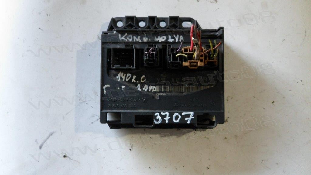 Комфорт модул за VW Passat VI   3C0959733R