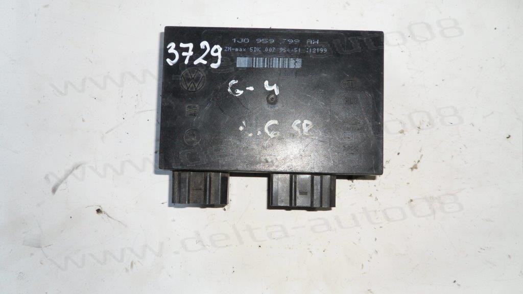 Комфорт модул за VW Golf IV   1J0959799AH 