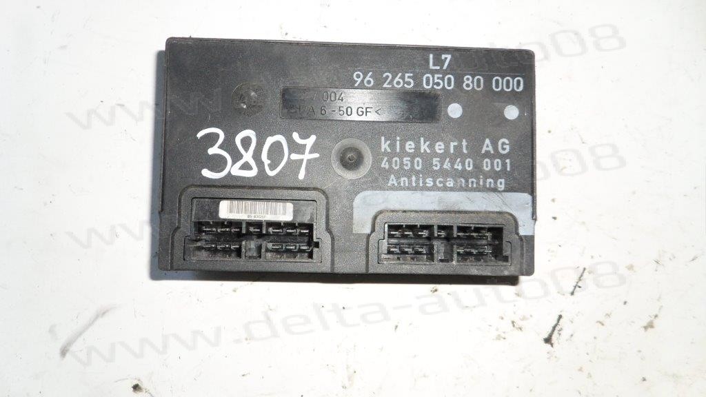 Комфорт модул за Peugeot 406 Coupe   962650508