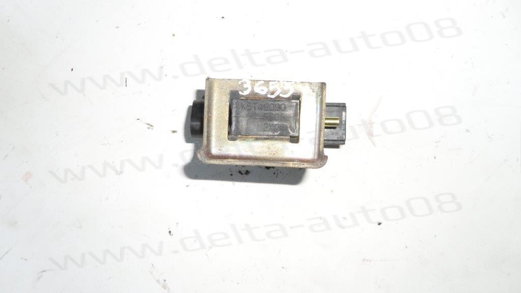 Вакуум клапан за Mazda   K5T49090