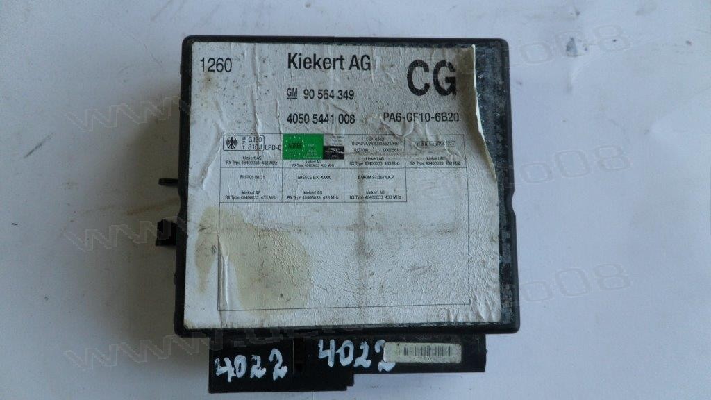 Комфорт модул за Opel Vectra B   90564349 CG