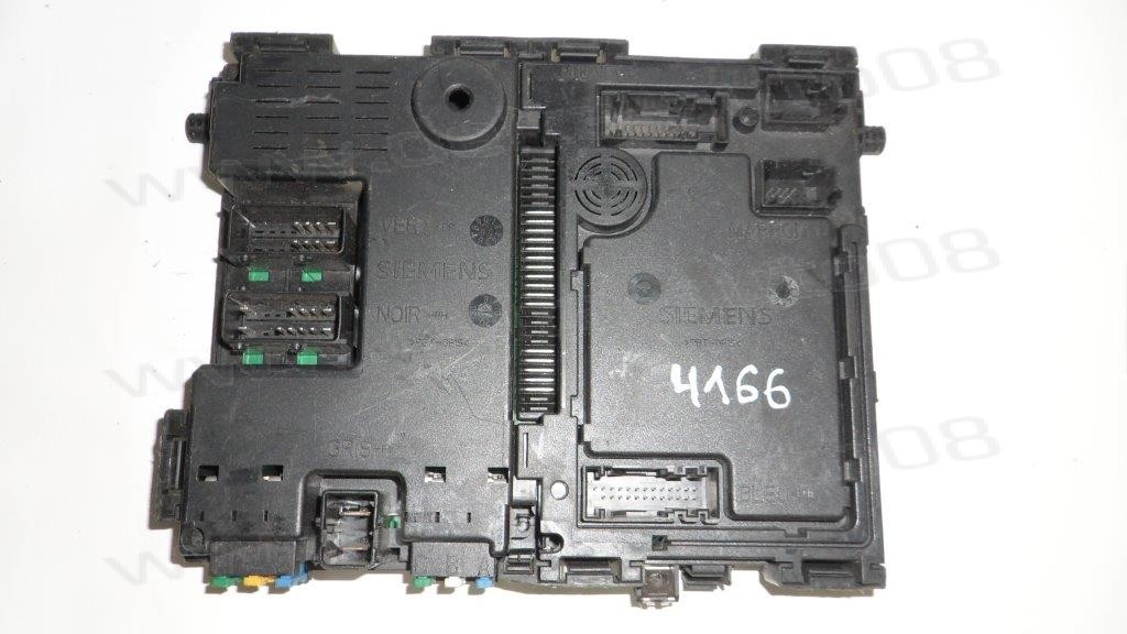 BSI модул за Peugeot   9627137080  Siemens  S105872400G