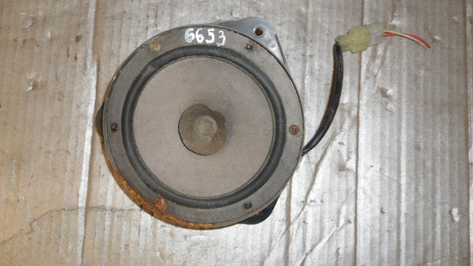 Тонколона, високоговорител за Subaru Impreza, 1998-2003г.