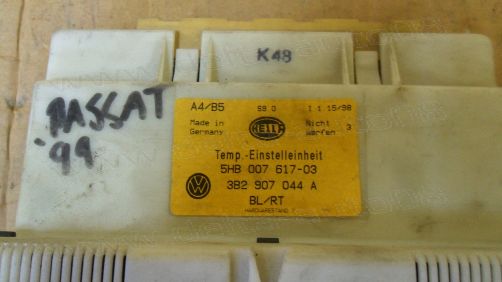 Панел контрол климатик за VW Golf IV, Passat, 1997-2001г., 5HB 007 617-03, 5HB007617-03, 5HB00761703, 3B2 907 044 A, 3B2907044A 