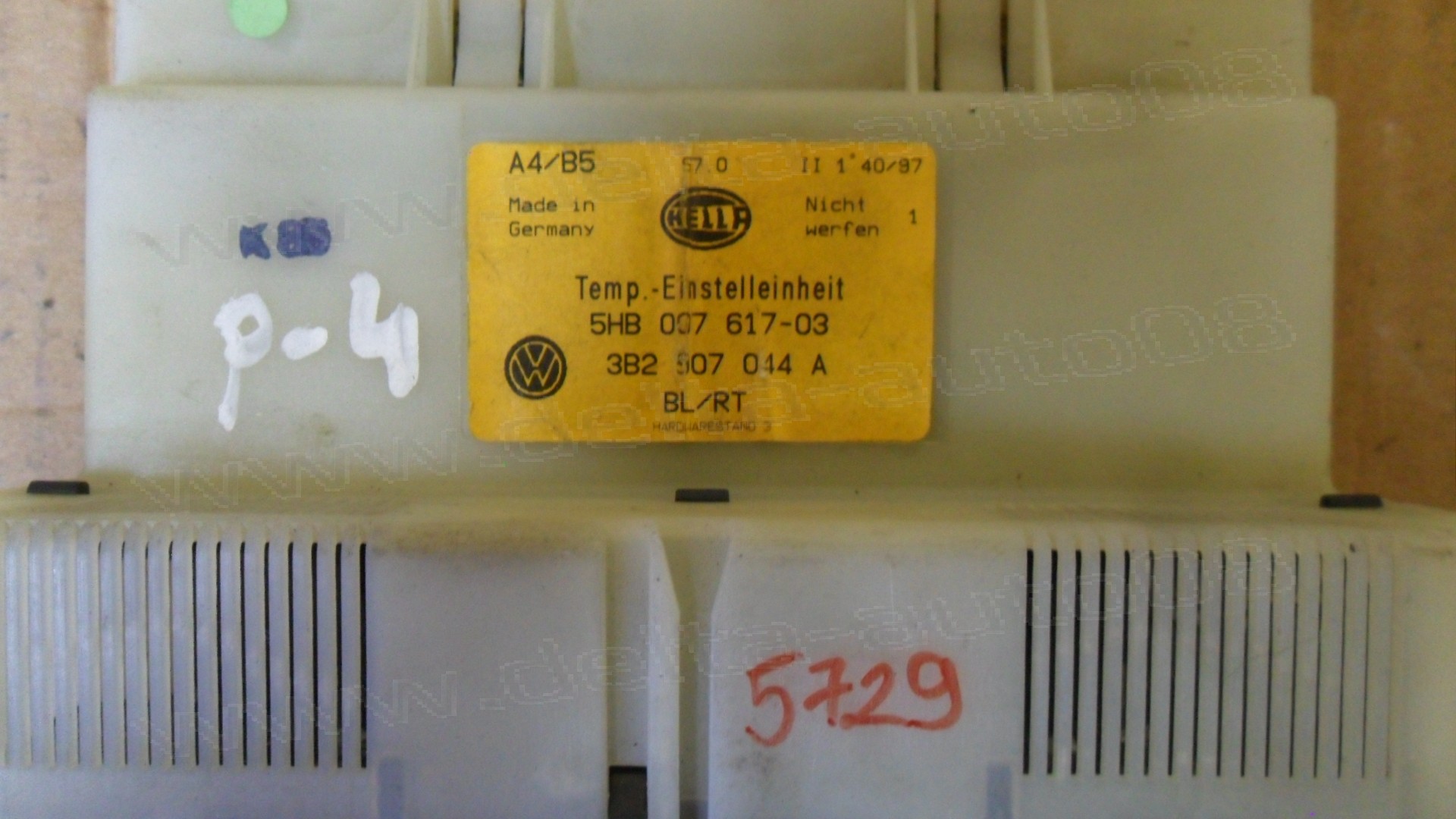 Панел контрол климатик за VW Golf IV, Passat, 1997-2001г., 5HB 007 617-03, 5HB007617-03, 5HB00761703, 3B2 907 044 A, 3B2907044A 