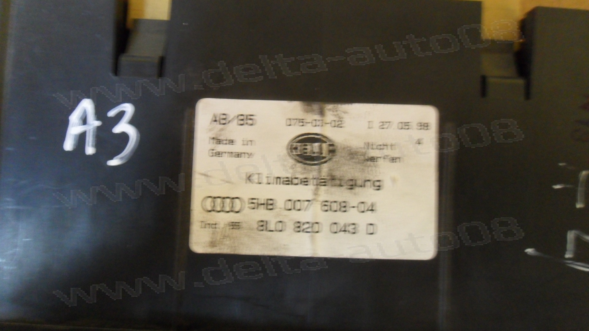 Панел контрол климатик за Audi A4, A3, 1994-2001г., 8L0 820 043 D, 8L0820043D, 5HB 007 608-04, 5HB007608-04, 5HB00760804