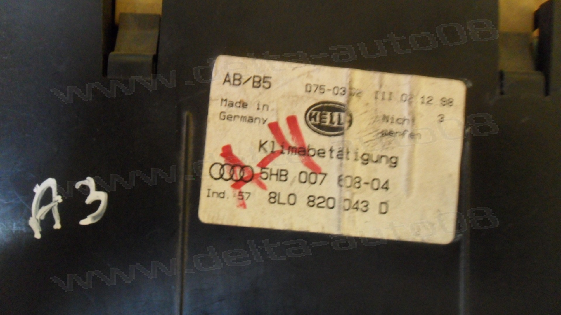 Панел контрол климатик за Audi A4, A3, 1994-2001г., 8L0 820 043 D, 8L0820043D, 5HB 007 608-04, 5HB007608-04, 5HB00760804