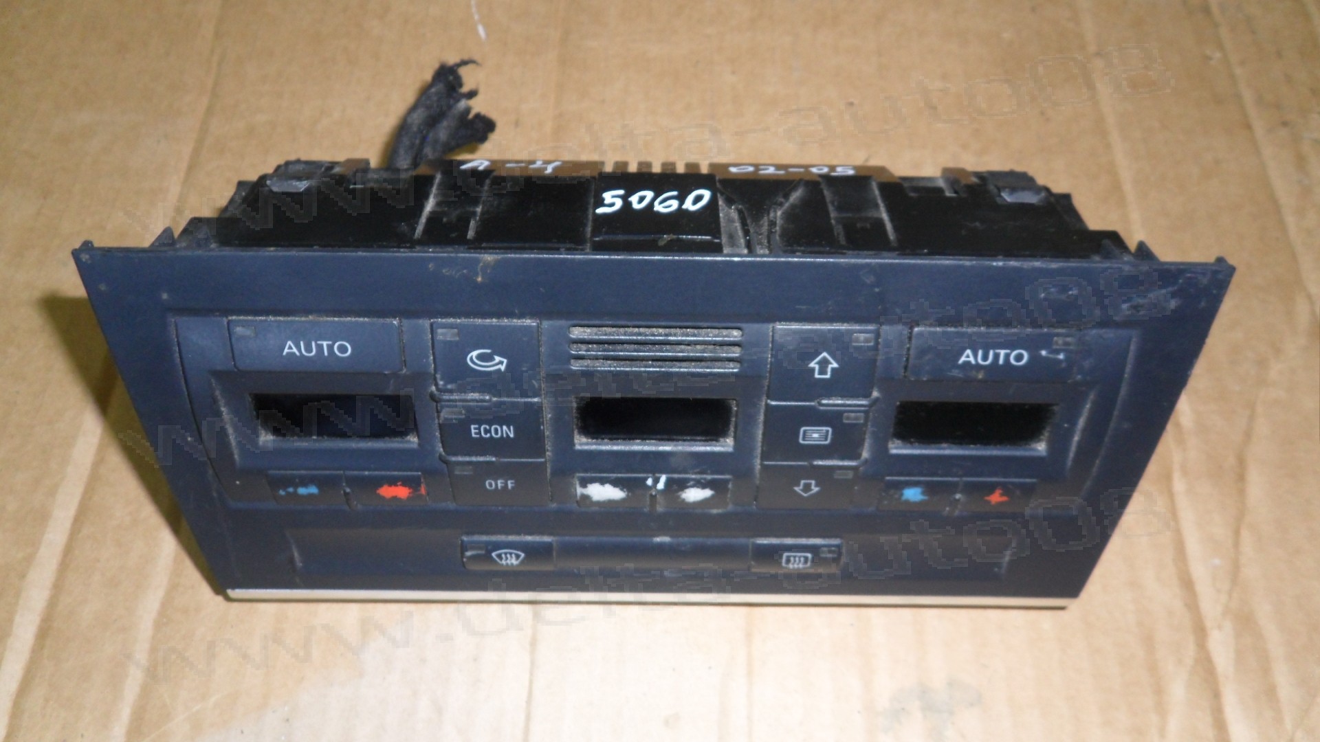 Панел контрол климатроник за Audi A4 2002-2005г., 8E0 820 043 AA, 8E0820043AA