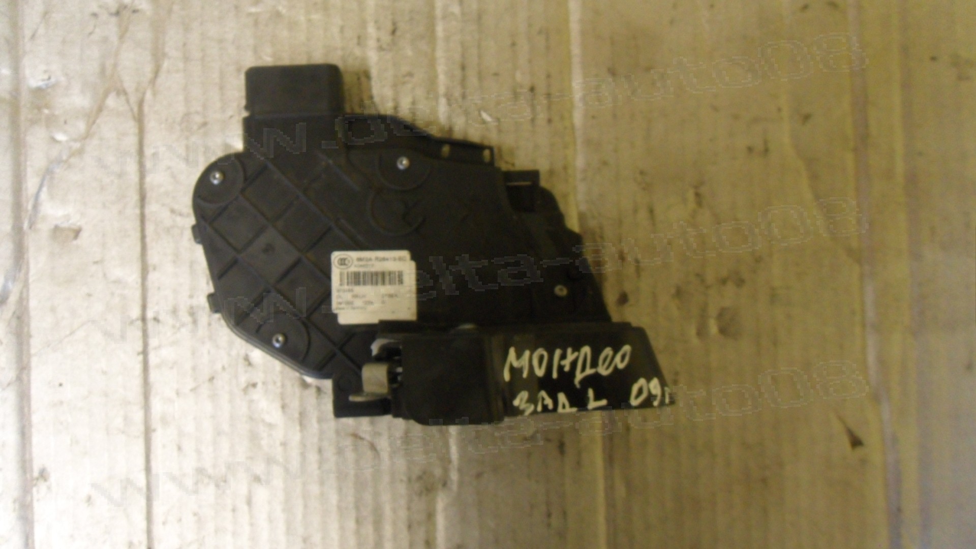 Брава задна лява врата за Ford Mondeo IV, Galaxy, S-Max, 2007-2014г., 6M2A-R26413-EC, 6M2AR26413EC