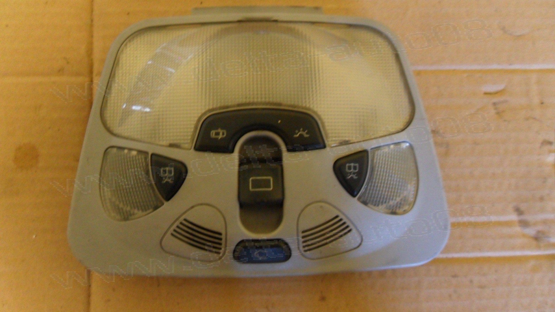 Плафон за Mercedes C-Class, W203, 2000-2006г., A 203 820, A203820