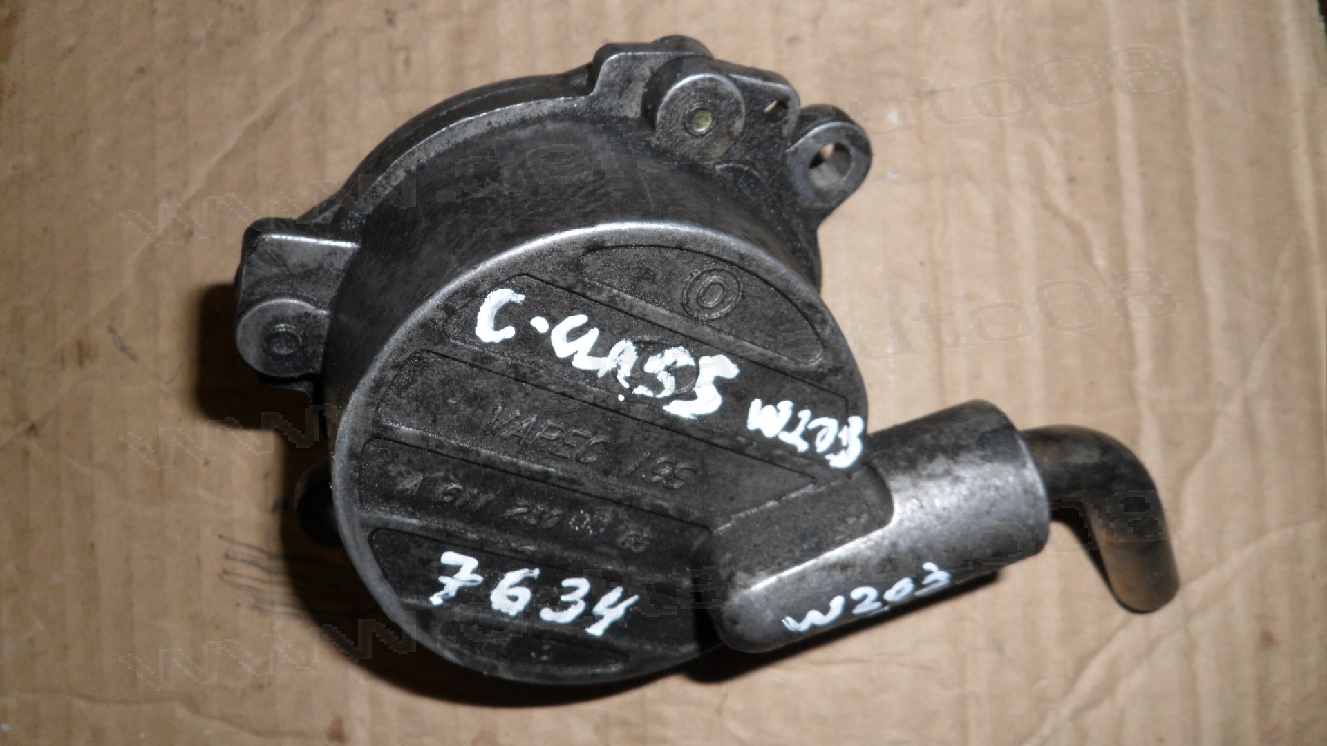 Вакуум помпа за Mercedes C-Class, W203, 2000-2007г., A 611 230 65, A61123065, A 611 230 00 65, A6112300065