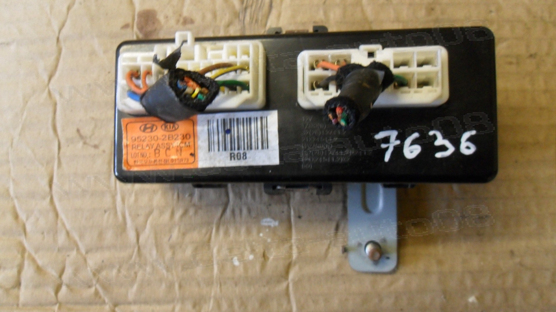 Мултифункционално реле за Hyundai Santa Fe II, 2.2 CRDI, 2006-2012г., 95230-2B230, 952309B230