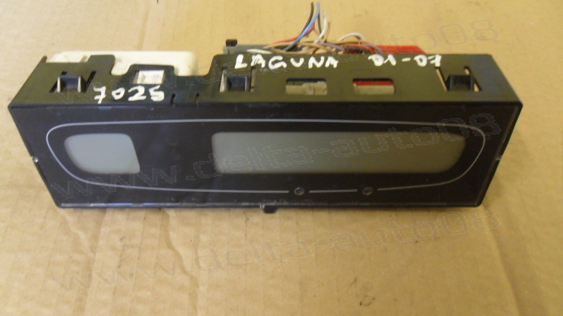 Дисплей за Renault Laguna, 2001-2007г., P8200002604 A, P8200002604A, 21654119-5 A3, 21654119-5A3, 216541195A3 