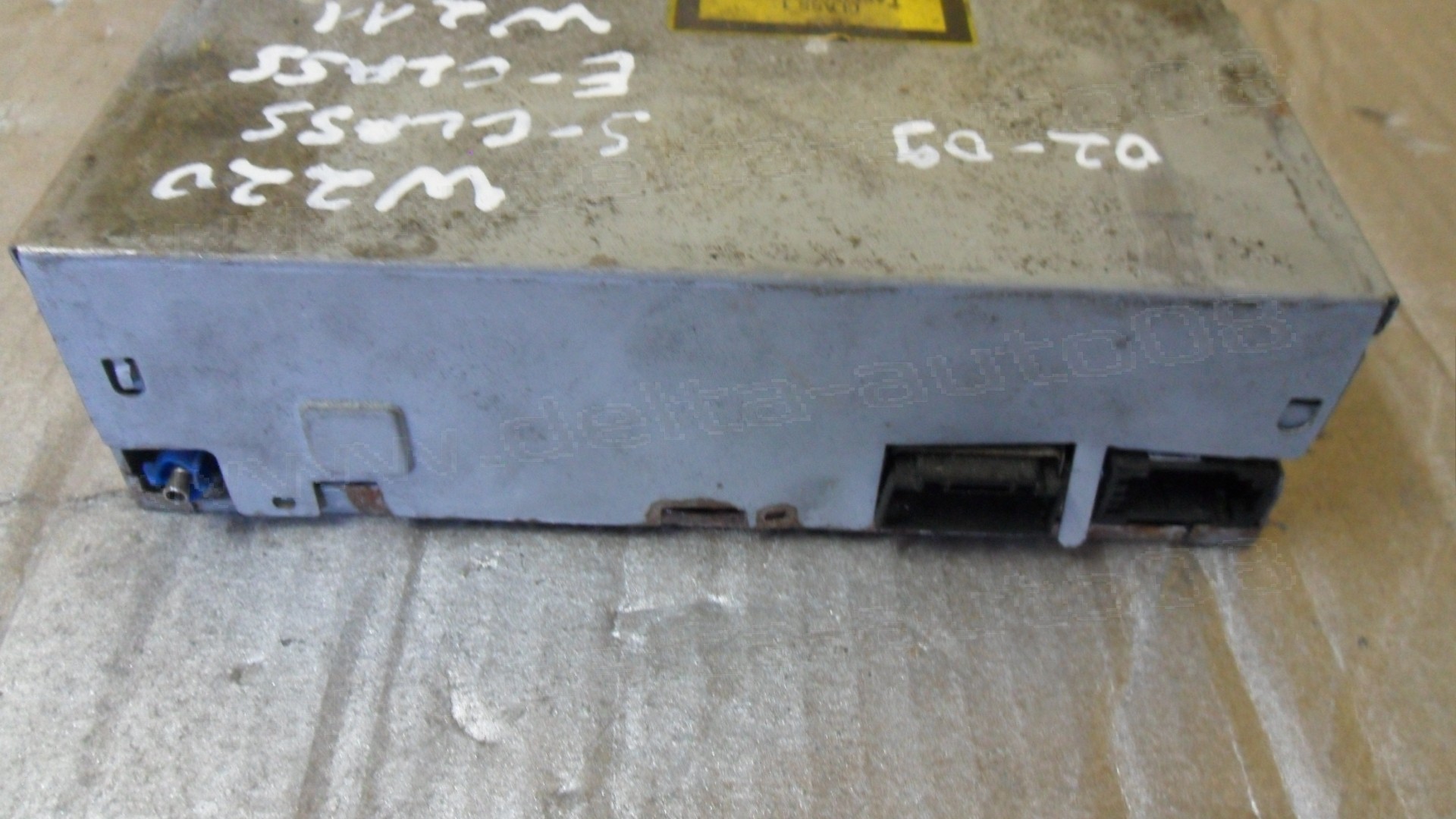 DVD плейър, GPS навигация, Mercedes S-Class, W220, E-Class, W211, 2002-2009г., A 220 820 60 85 004, A2208206085004