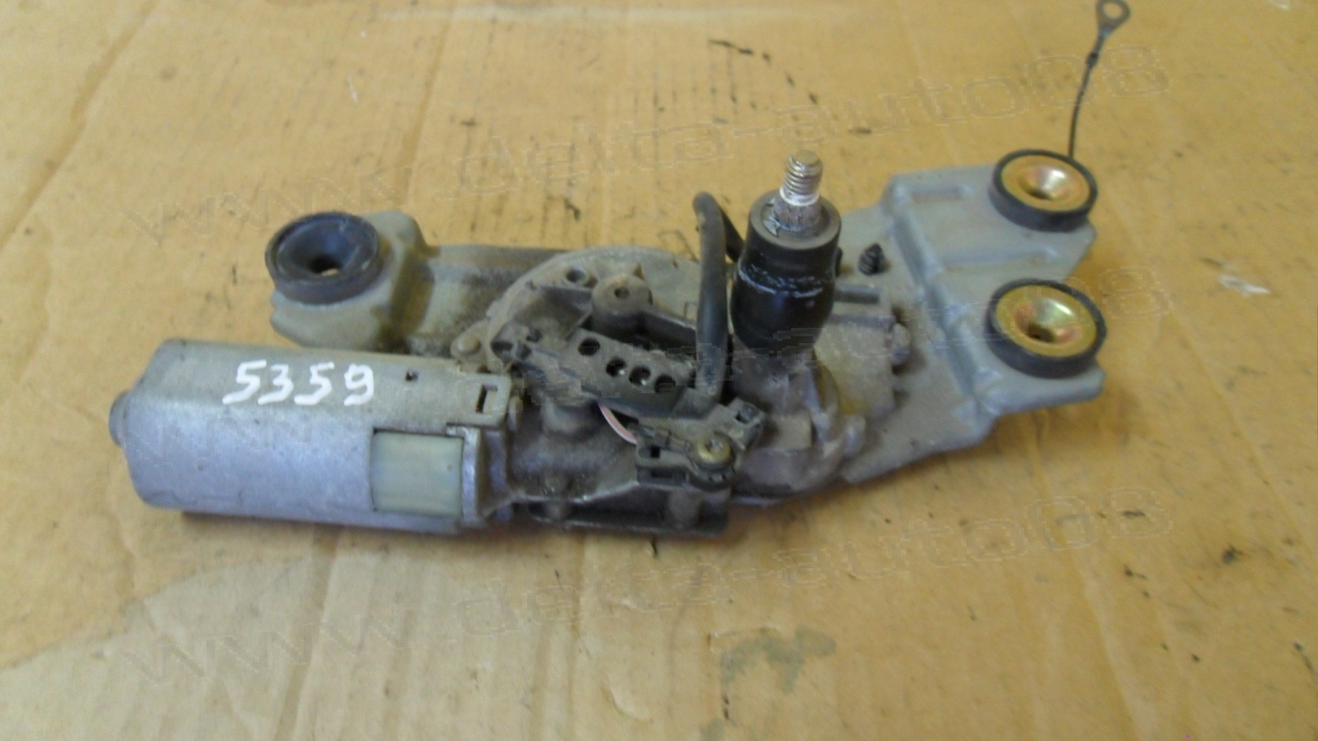 Мотор задна чистачка за Ford Focus 1999 - 2004г., 0 390 201 552, 0390201552, XS41 N17K441 AA, XS41N17K441AA