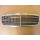 Решетка радиатор за Mercedes Е-Class, W210, E200, 1995-2002г., 210 880 05 83, 2108800583